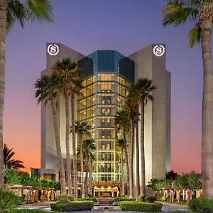 تحقق من التوفر